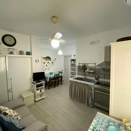 Casetta Milu' Isola di Ustica