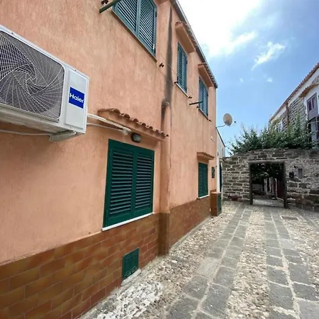 Casetta Milu' Tatil Evi Isola di Ustica